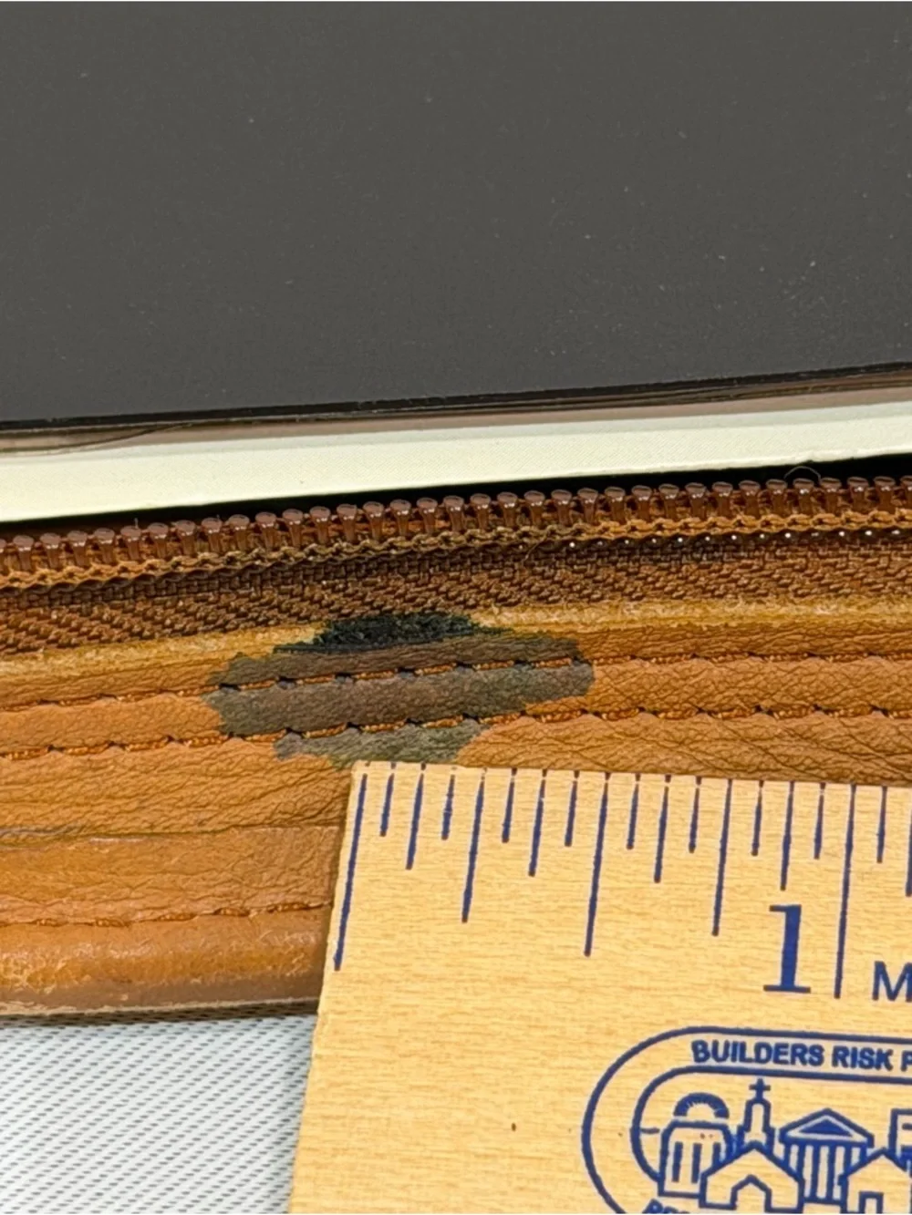 Vintage Leather Day Runner Pro Planner 3 Ring Zip Close Camel Tan 8x10